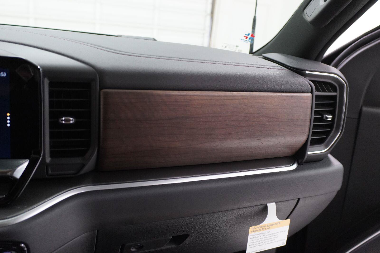 New 2026 Chevrolet Silverado 2500 High Country w/ High Country Premium Package AWD/4WD image 25