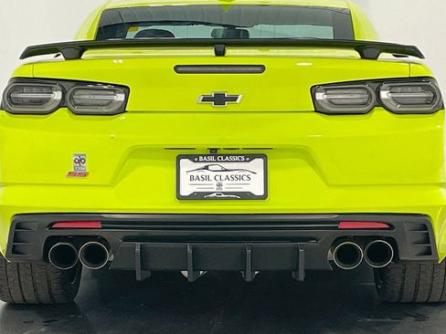 Used 2021 Chevrolet Camaro SS image 37