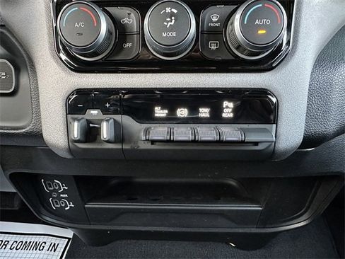 Used 2024 RAM 3500 Tradesman w/ Towing Technology Group image 16