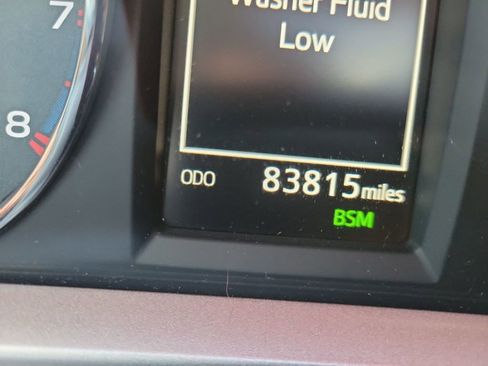 Certified 2017 Toyota RAV4 Limited image 33