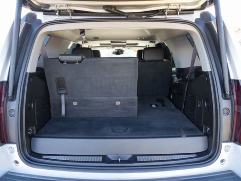 Used 2016 Chevrolet Tahoe LT image 15