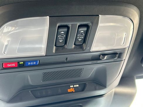 Used 2024 Subaru Crosstrek 2.5i Sport w/ Crosstrek Mirror Package AWD/4WD image 19