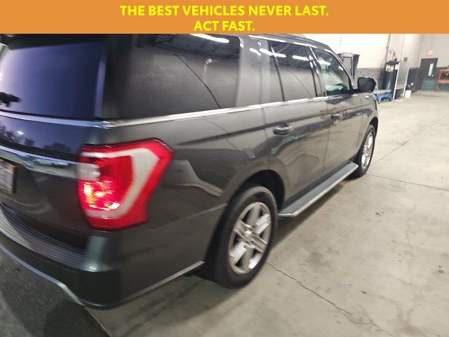 Used 2020 Ford Expedition XLT w/ Equipment Group 202A RWD image 12