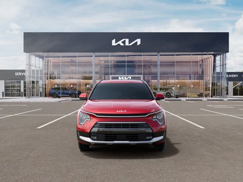 New 2026 Kia Niro FWD image 2