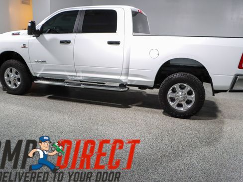 Used 2023 RAM 2500 Big Horn w/ Level 1 Equipment Group AWD/4WD image 10