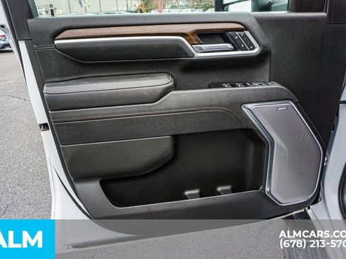 Used 2025 Chevrolet Silverado 3500 High Country w/ Technology Package image 48