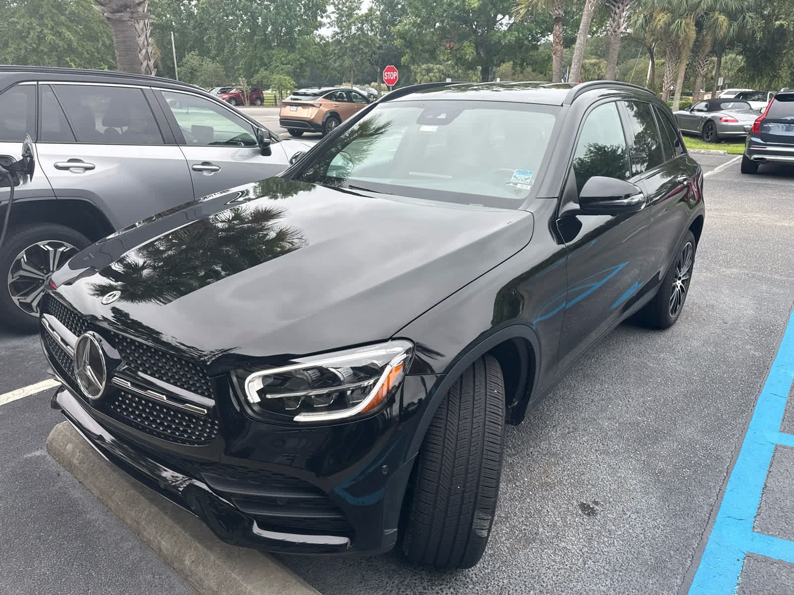 Used 2022 Mercedes-Benz GLC 300 image 4