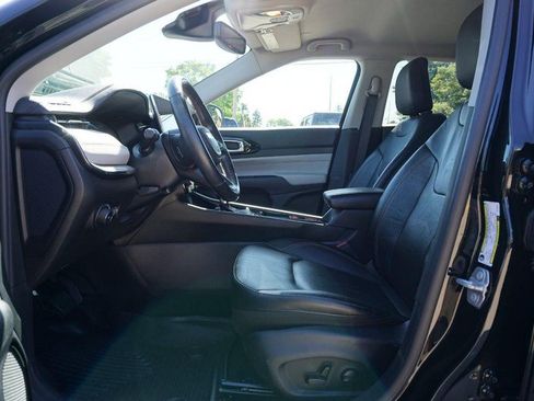 Used 2022 Jeep Compass Limited AWD/4WD image 21