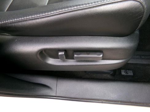 Used 2022 Honda Pilot Touring image 39