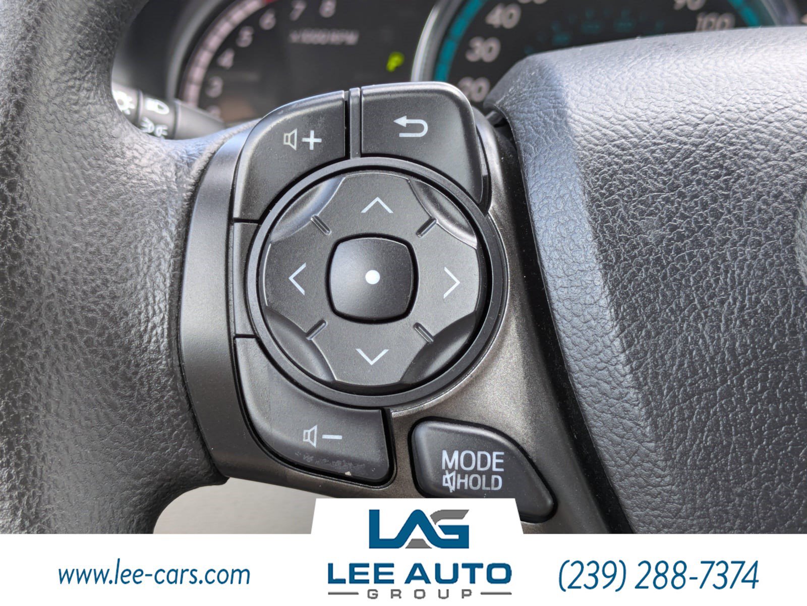 Used 2014 Toyota Venza LE FWD image 19
