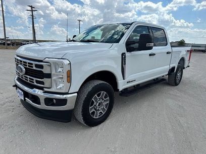 Used 2025 Ford F250 XLT w/ FX4 Off-Road Package
