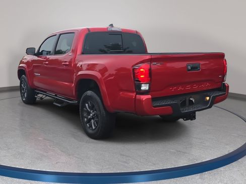 Used 2023 Toyota Tacoma SR5 w/ Technology Package RWD image 7