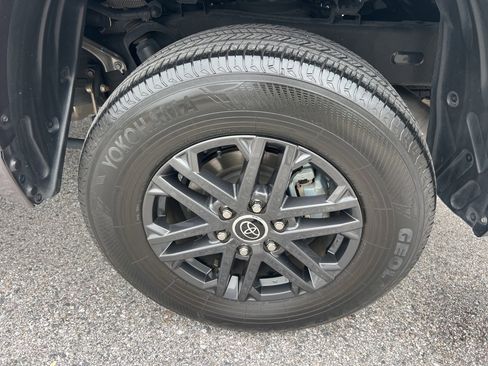 Used 2024 Toyota Tundra SR5 image 17