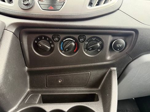 Used 2019 Ford Transit 350 XLT image 33