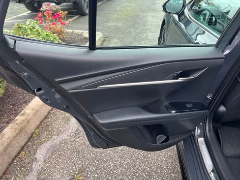 Used 2026 Toyota Camry SE w/ Convenience Package image 16