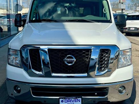 Used 2017 Nissan NV 3500 SL RWD image 38