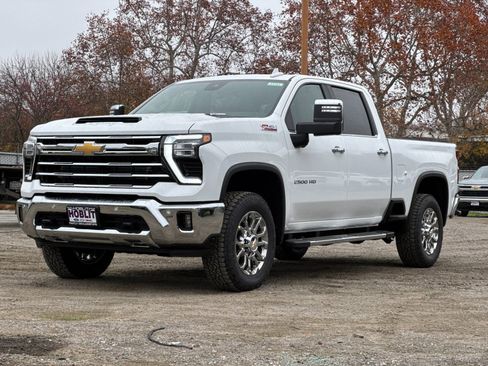 New 2026 Chevrolet Silverado 2500 LTZ w/ LTZ Premium Package image 7