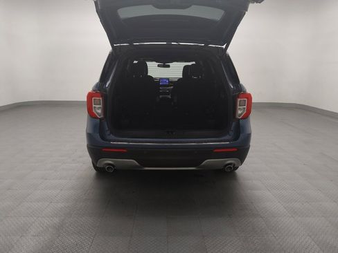 Used 2020 Ford Explorer Limited image 29
