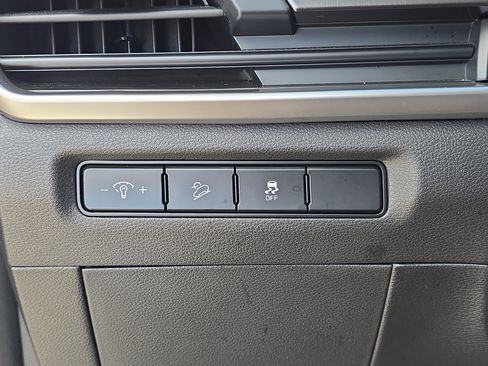 Certified 2024 Kia Telluride S w/ S Sunroof Package FWD image 29