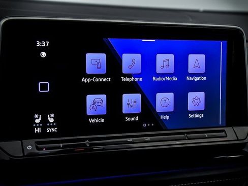 Certified 2025 Volkswagen Atlas SEL Premium R-Line image 13