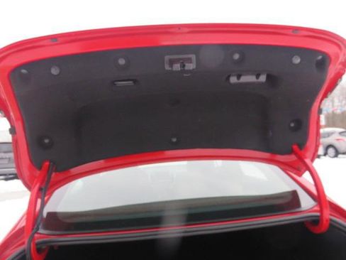 Used 2016 Chevrolet Cruze LT w/ Convenience Package image 24