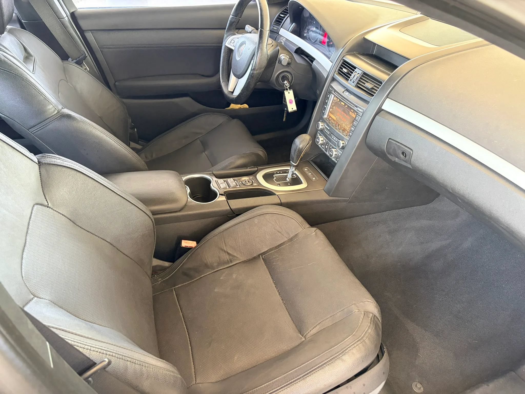 Used 2009 Pontiac G8 GT w/ Premium Package RWD image 10