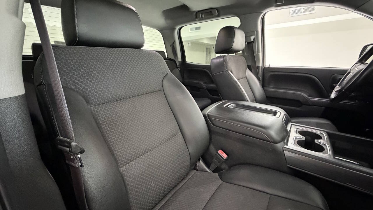 Used 2014 GMC Sierra 1500 SLE w/ All-Terrain Package AWD/4WD image 13