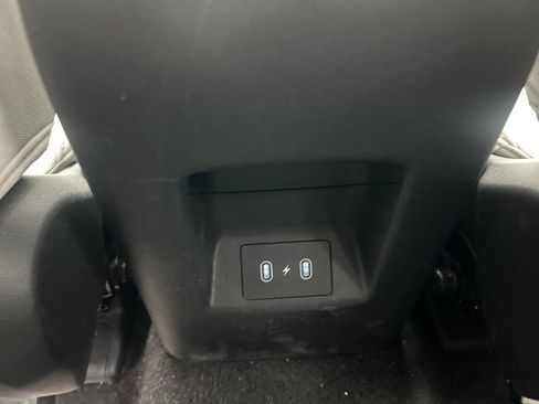 Used 2025 Hyundai Tucson SE image 25