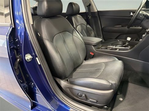 Used 2018 Kia Optima EX w/ Premium Package image 14