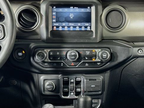 Used 2023 Jeep Wrangler Unlimited w/ Cold Weather Group AWD/4WD image 14