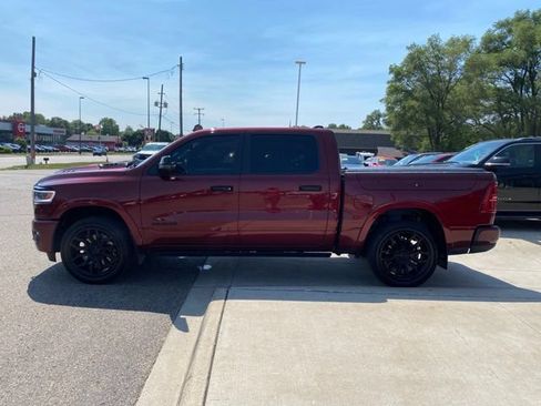 Used 2025 RAM 1500 Limited AWD/4WD image 9