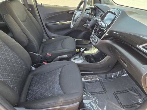 Used 2021 Chevrolet Spark LT FWD image 30