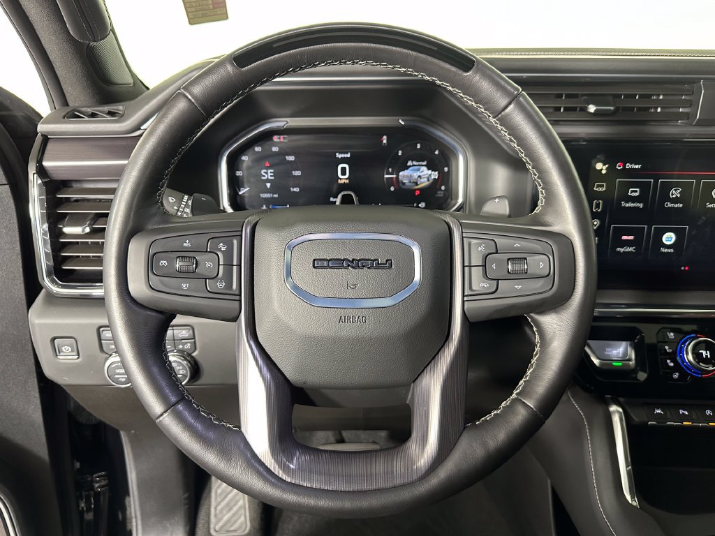 Used 2026 GMC Sierra 1500 Denali Ultimate AWD/4WD image 12