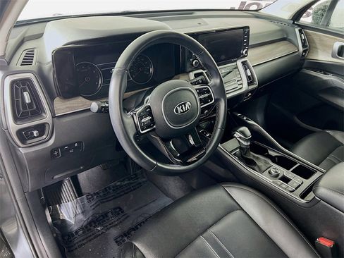 Used 2021 Kia Sorento EX w/ EX AWD X-Line Package image 20