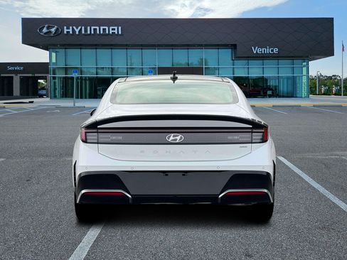 New 2026 Hyundai Sonata Limited FWD image 25