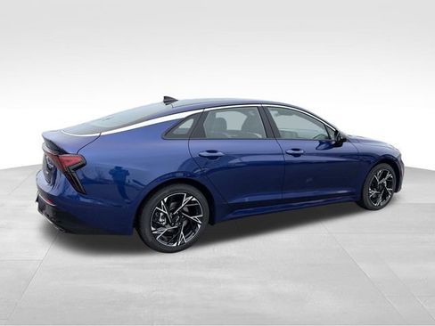 New 2026 Kia K5 GT-Line image 2