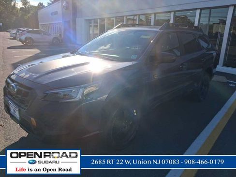Used 2025 Subaru Outback Wilderness AWD/4WD image 3