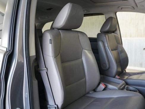 Used 2011 Honda Odyssey EX-L image 29