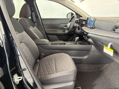 Used 2026 Nissan Kicks SV FWD image 29