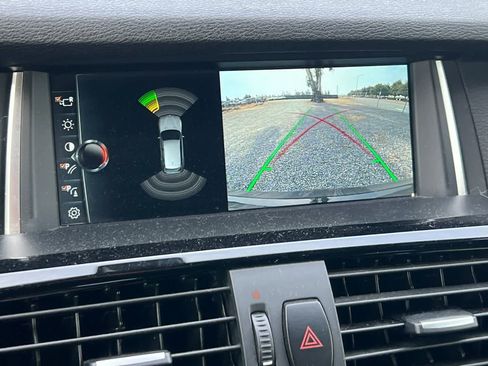 Used 2017 BMW X3 sDrive28i image 21