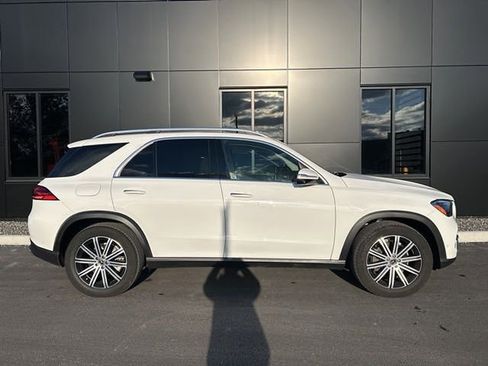Used 2025 Mercedes-Benz GLE 350 4MATIC image 7