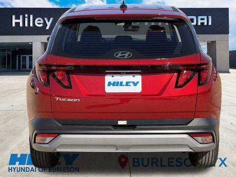 New 2026 Hyundai Tucson SE image 5