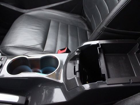 Used 2015 Ford Escape Titanium image 42