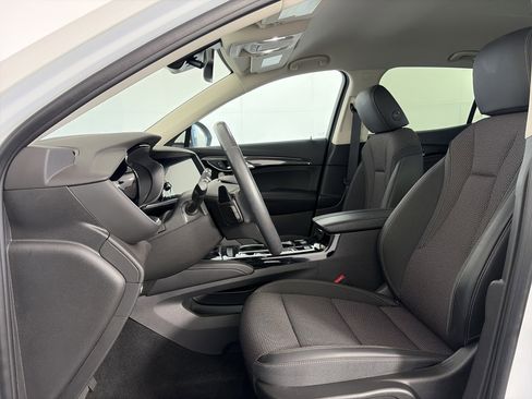 Used 2023 Buick Envision Preferred AWD/4WD image 6