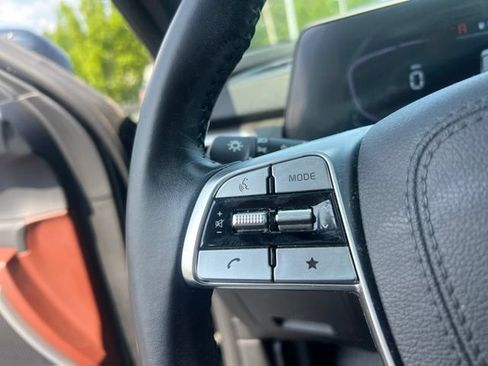 Used 2023 Kia Telluride EX w/ EX Captain's Chair Package FWD image 21