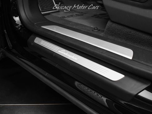 Used 2024 Lamborghini Urus S image 32