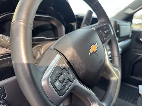 Used 2023 Chevrolet Silverado 1500 LT image 14