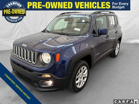 Used 2017 Jeep Renegade Latitude w/ Cold Weather Group AWD/4WD image 1