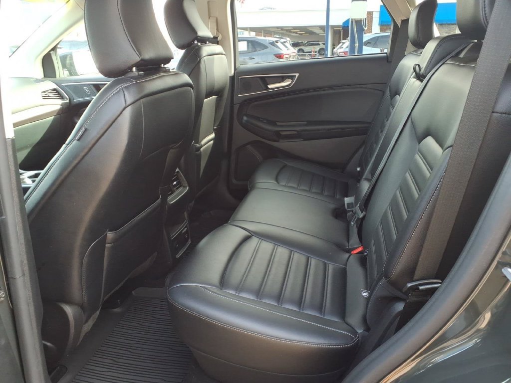 Certified 2024 Ford Edge SEL w/ Convenience Package AWD/4WD image 10