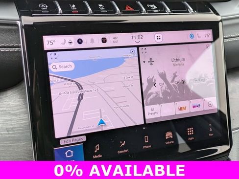 New 2025 Jeep Grand Cherokee Limited w/ Black Appearance Package image 18